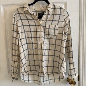 Abercrombie & Fitch Cream and Black Checkered Shirt